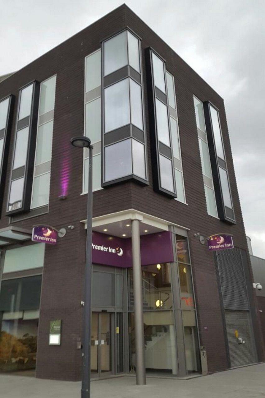 Premier Inn Telford Kültér fotó